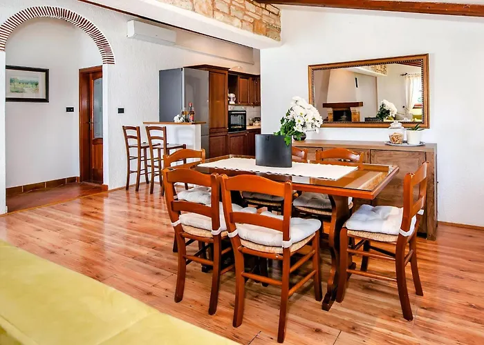 Σπίτι διακοπών Antica Ρόβινι